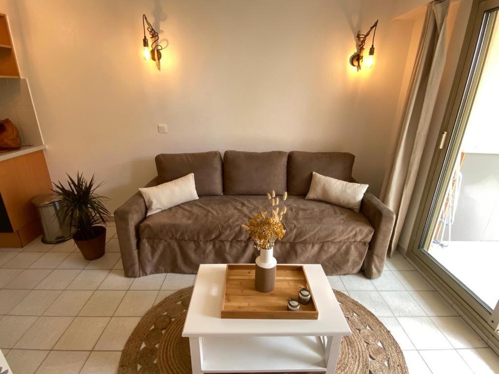 Appartement Avec Piscine 5 Min A Pieds Des Plages Vallauris Exterior photo